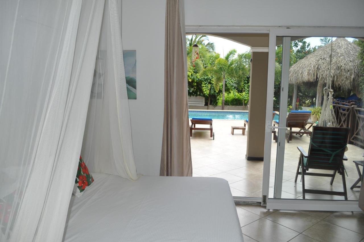 Hibiscus Beach House Jan Thiel Kültér fotó